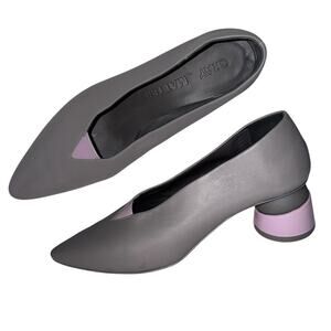 Grey Matter Leather Heels Gray Lilac Accent Round Heel Pumps Size 39